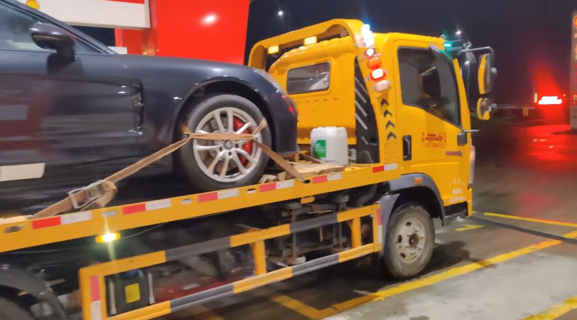 潍坊行车途中遇到突发状况该如何呼叫道路救援？